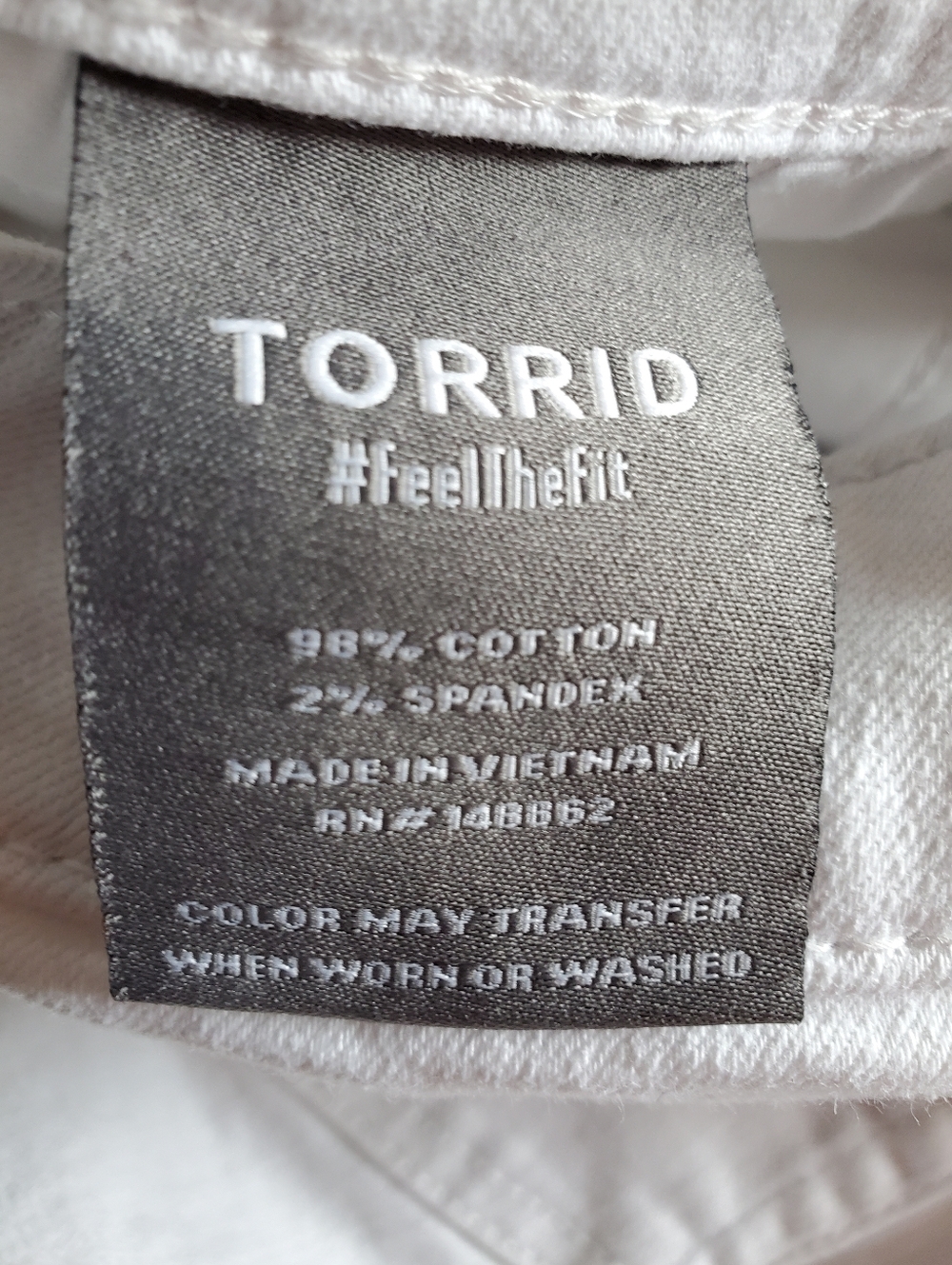 Torrid White Distressed Button-Front Denim Shorts. Size: 24. - Picture 5 of 6